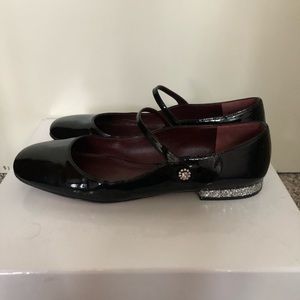 Marc Jacobs flats